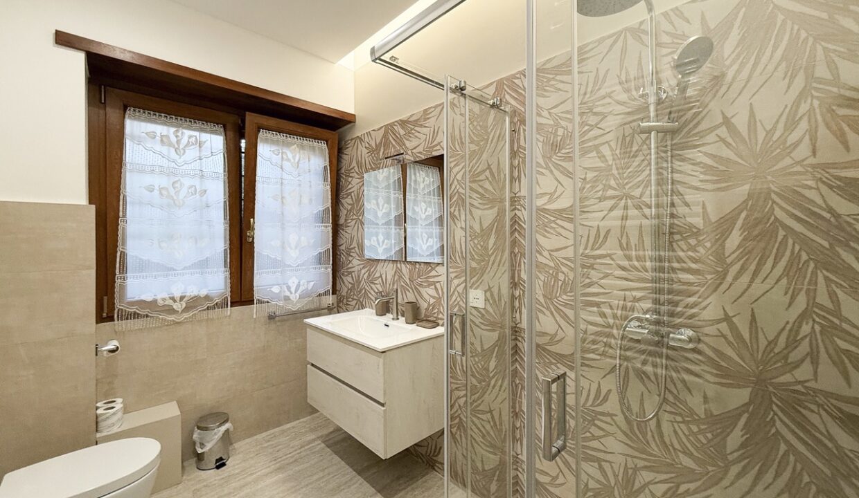 Vaticanhouse_Gallery_5